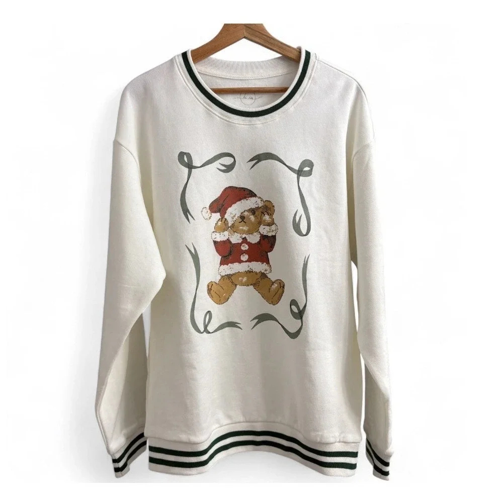 NWOT Vintage Style Christmas Teddy Bear Cream Crewneck Sweatshirt Unisex Size M